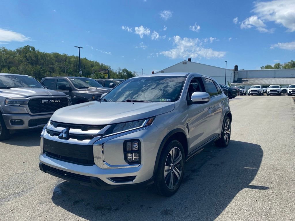 Used 2020 Mitsubishi Outlander Sport AWD image 5