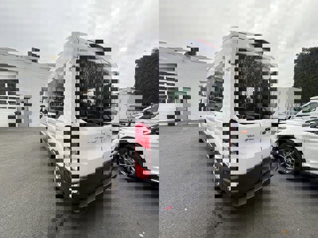 Used 2021 Ford Transit 350 XLT image 5