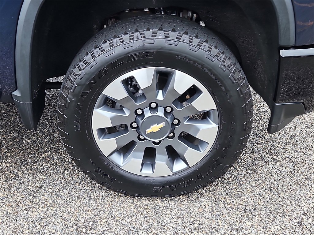 Certified 2022 Chevrolet Silverado 2500 Custom w/ Gooseneck/5TH Wheel Package image 8