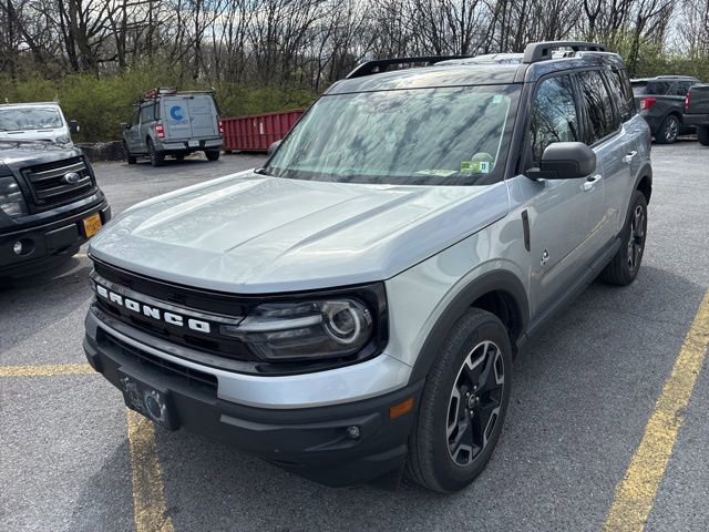 Used 2022 Ford Bronco Sport Outer Banks image 2