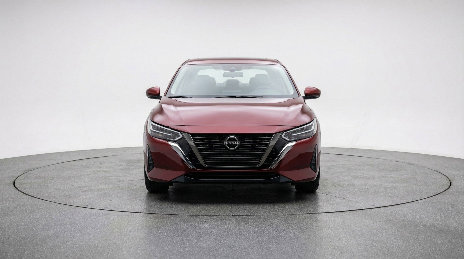 Used 2025 Nissan Sentra SV image 2