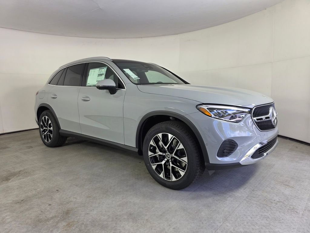 New 2026 Mercedes-Benz GLC 350e 4MATIC image 1