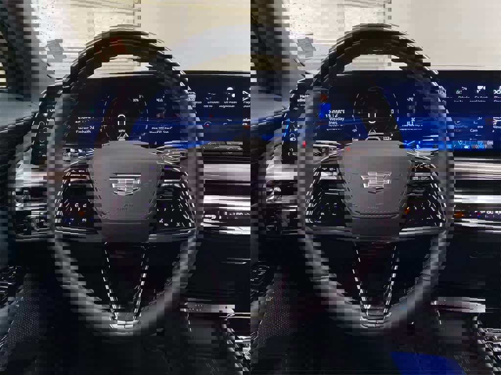 Certified 2025 Cadillac Lyriq Luxury w/ Nappa Leather Package image 20