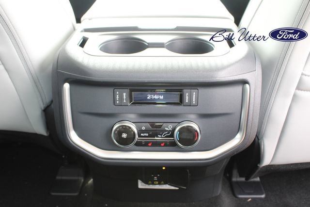 New 2026 Ford Expedition Platinum image 11