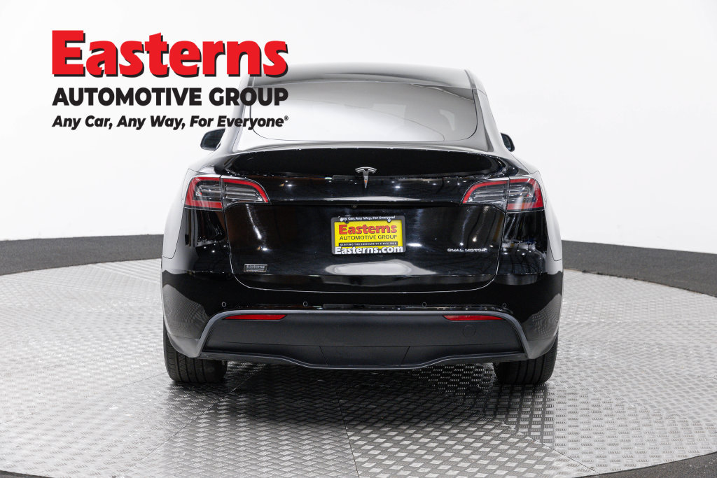 Used 2022 Tesla Model Y Long Range AWD/4WD image 7