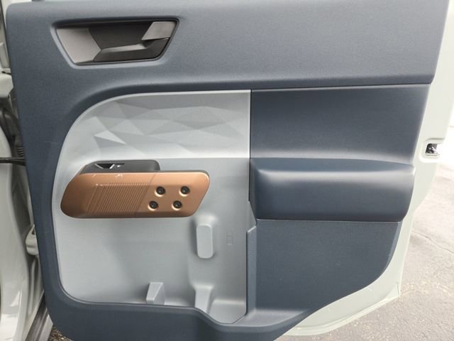 Used 2022 Ford Maverick Lariat w/ Equipment Group 500A Standard image 23