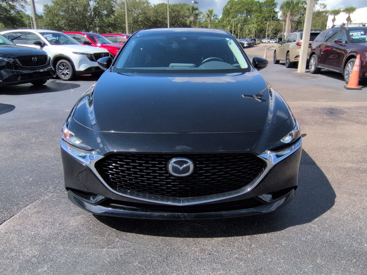Used 2023 MAZDA MAZDA3 s FWD image 9
