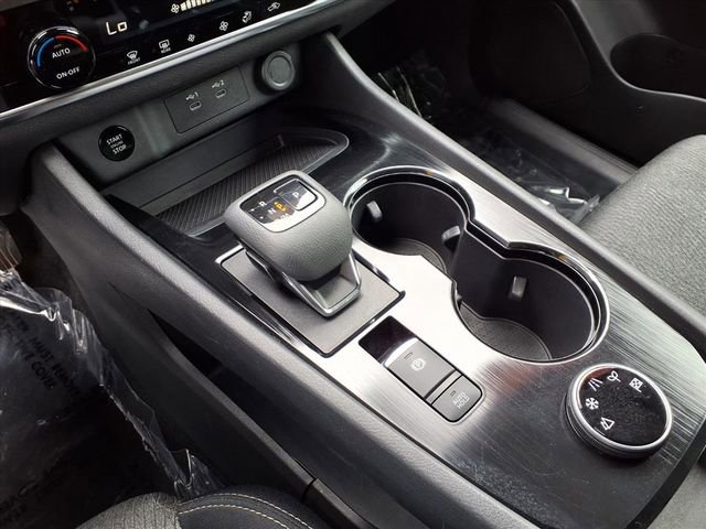 Certified 2024 Nissan Rogue SV AWD/4WD image 8
