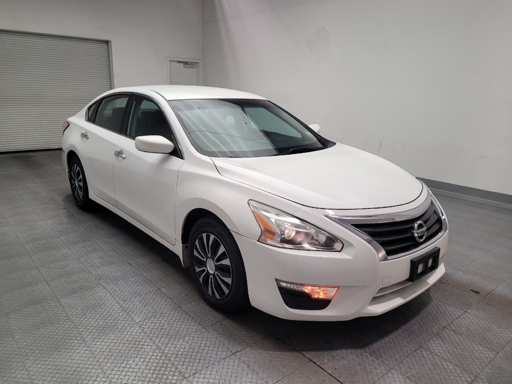 Used 2015 Nissan Altima 2.5 S w/ Power Driver Seat Package FWD image 13