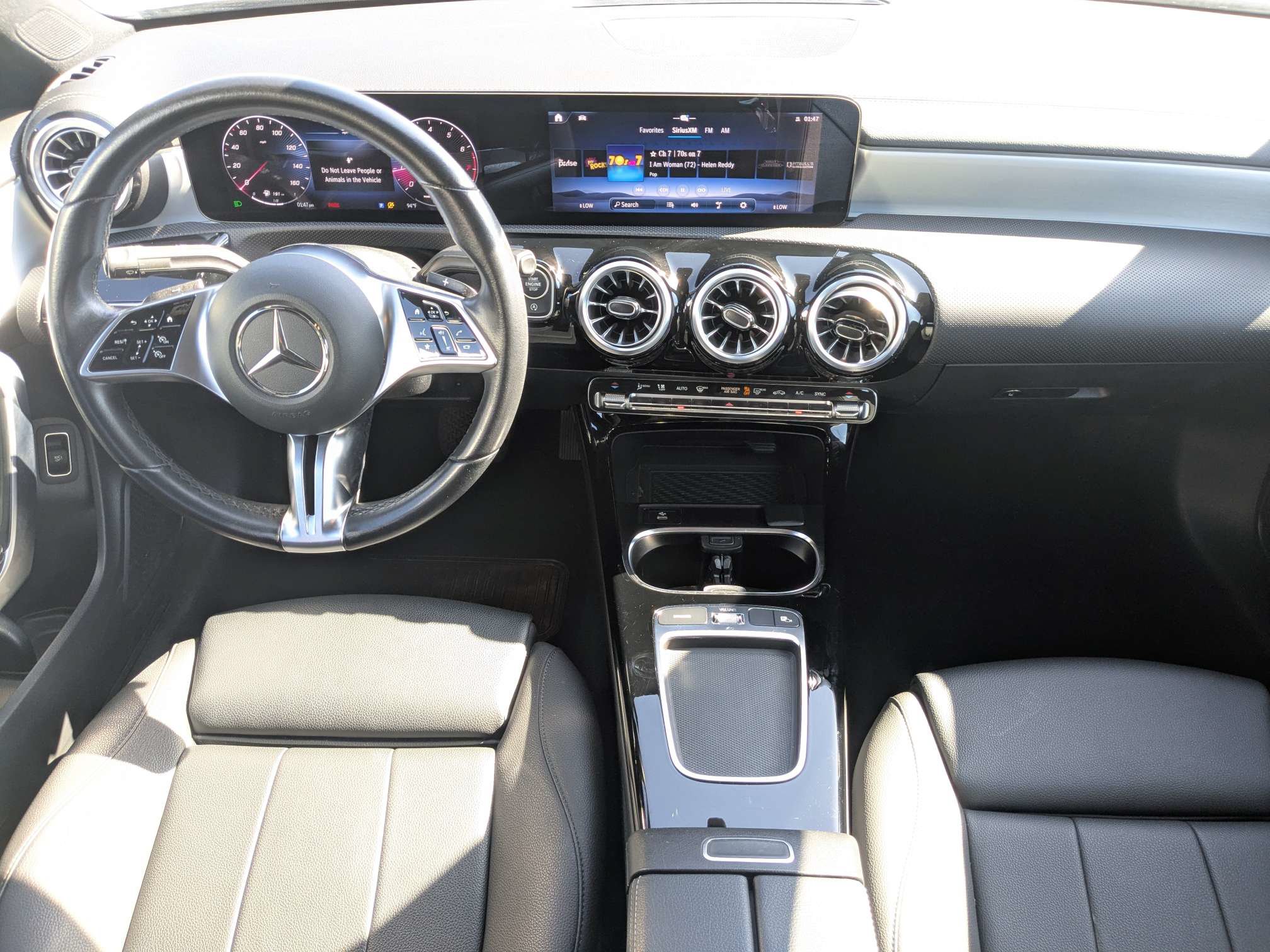 Used 2025 Mercedes-Benz CLA 250 image 15