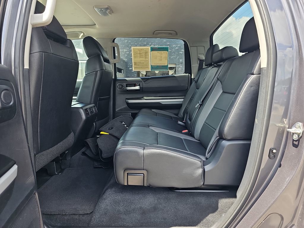 Used 2018 Toyota Tundra Limited w/ Limited Premium Package AWD/4WD image 18