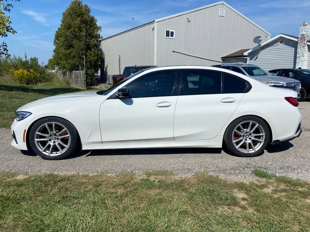Used 2021 BMW 330i xDrive Sedan w/ Premium Package AWD/4WD image 2