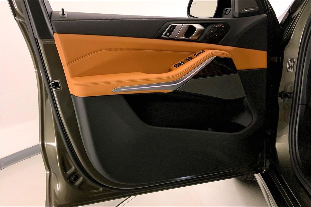 Used 2026 BMW X7 xDrive40i image 24