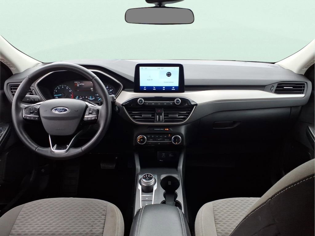 Used 2022 Ford Escape SE w/ Cold Weather Package image 12