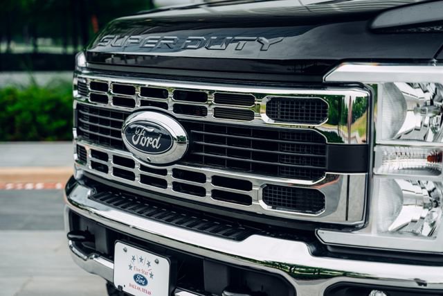 New 2026 Ford F350 XLT w/ 360-Degree Camera Package AWD/4WD image 5