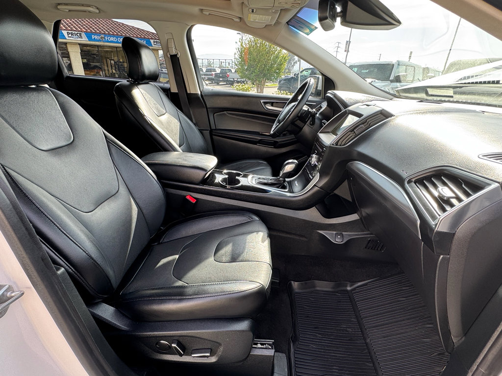 Used 2018 Ford Edge Titanium w/ Equipment Group 301A image 27