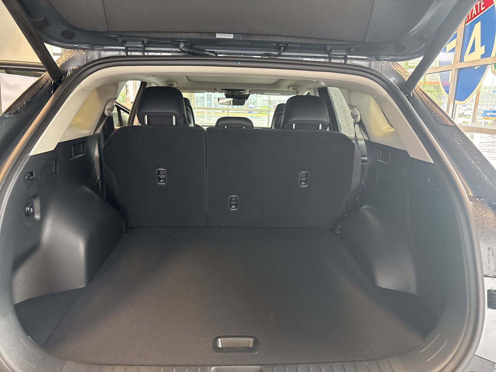 New 2025 Kia Sportage SX Prestige image 12