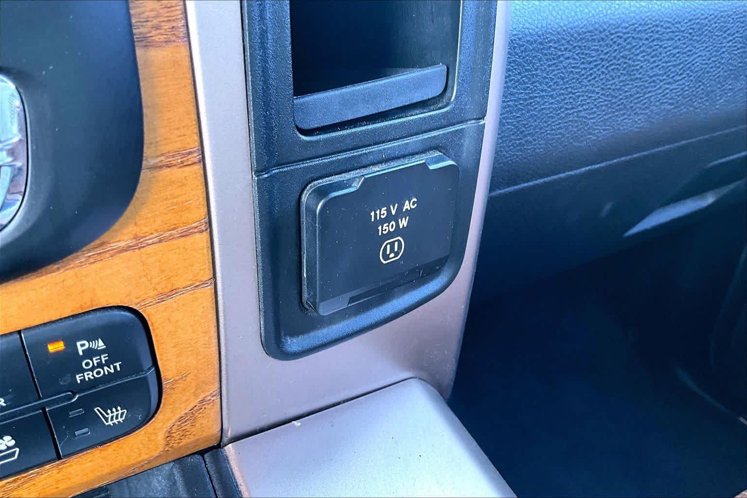 Used 2014 RAM 1500 Laramie Longhorn w/ Convenience Group RWD image 34