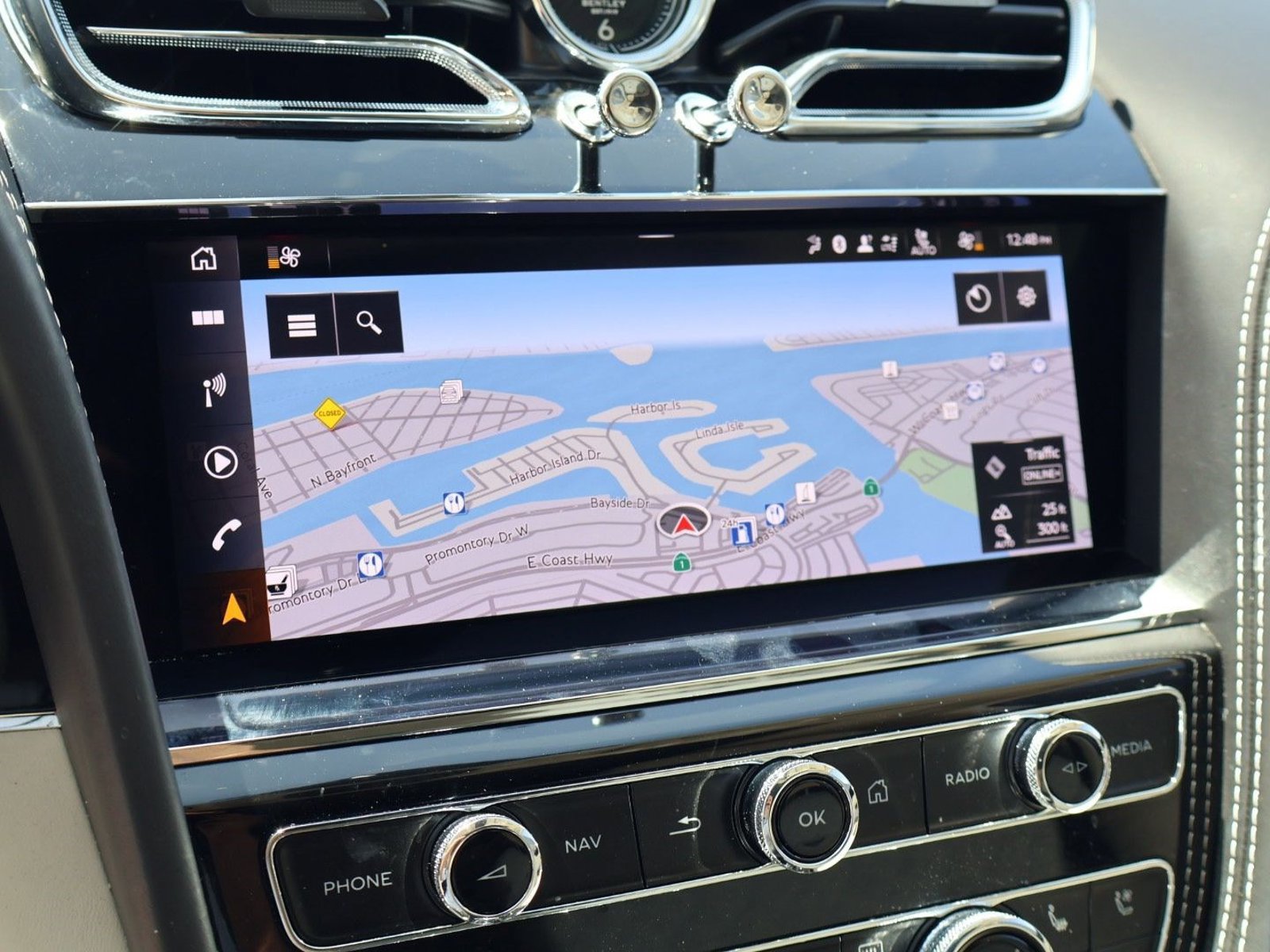 Certified 2023 Bentley Bentayga AWD/4WD image 18
