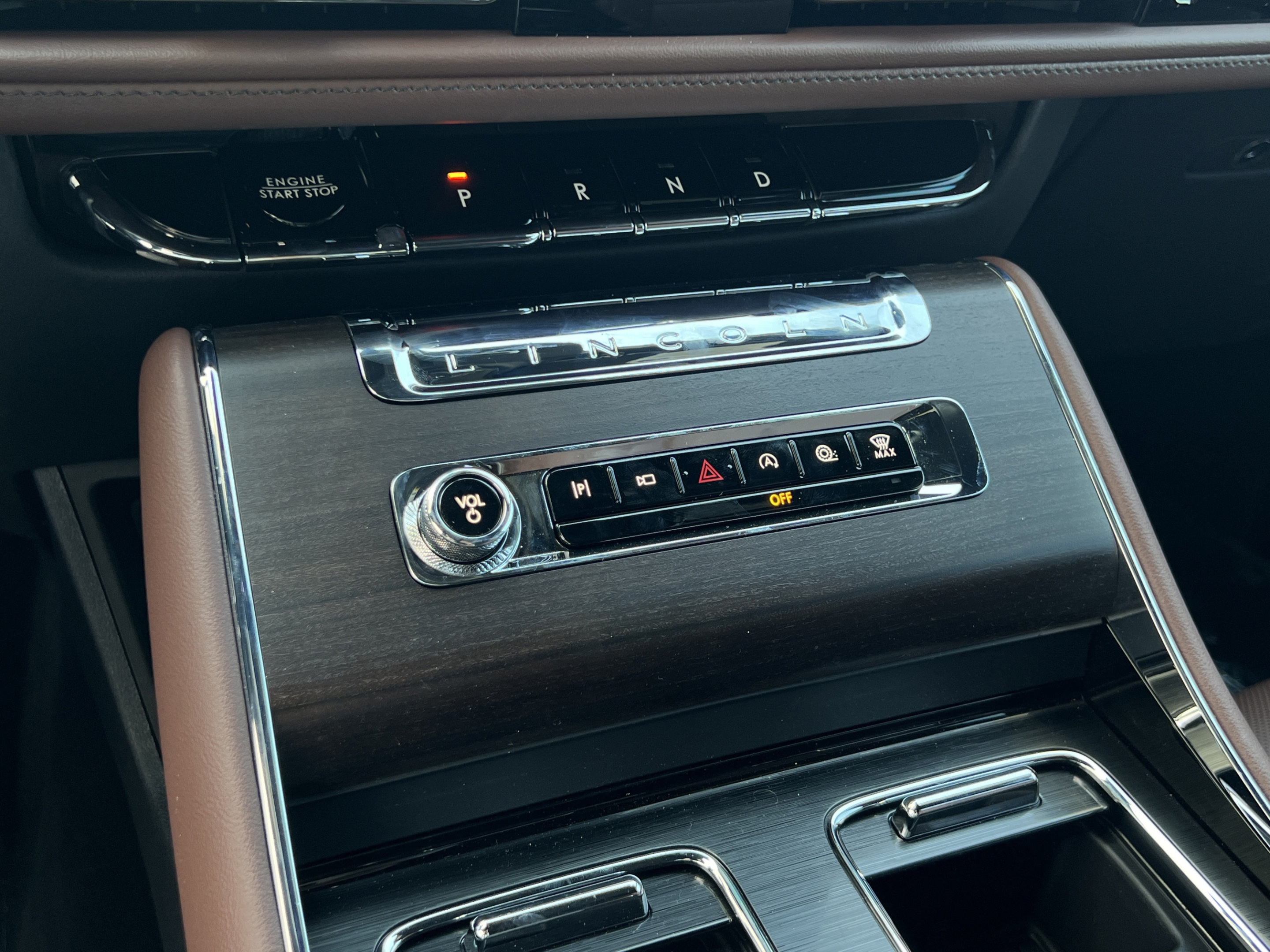 New 2026 Lincoln Aviator Reserve AWD/4WD image 17