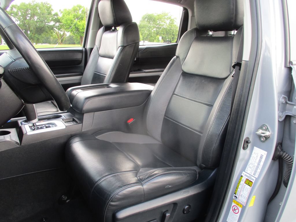 Used 2018 Toyota Tundra Limited AWD/4WD image 19