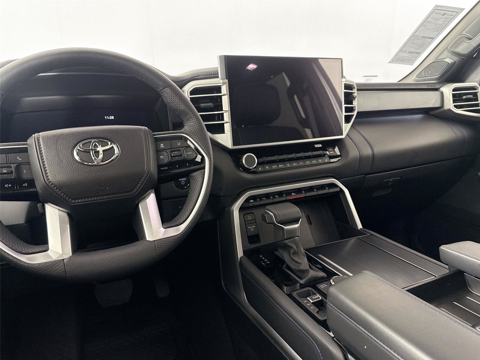 Certified 2025 Toyota Sequoia Platinum AWD/4WD image 34
