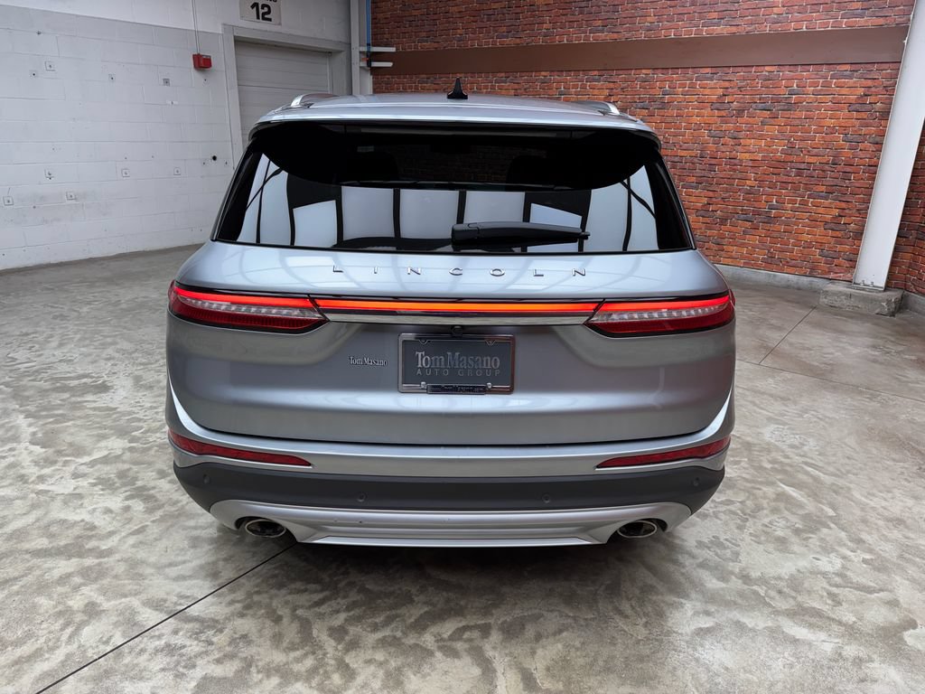 Used 2022 Lincoln Corsair AWD w/ Equipment Group 101A image 3