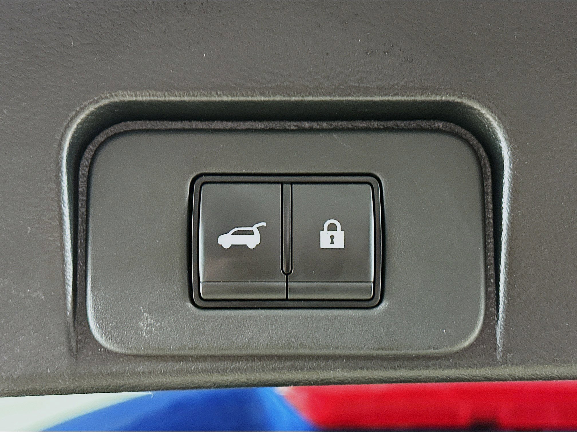 Used 2023 Nissan Rogue SL w/ SL Premium Package image 31