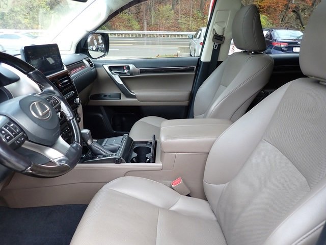 Used 2022 Lexus GX 460 Premium w/ Premium Plus Package image 16