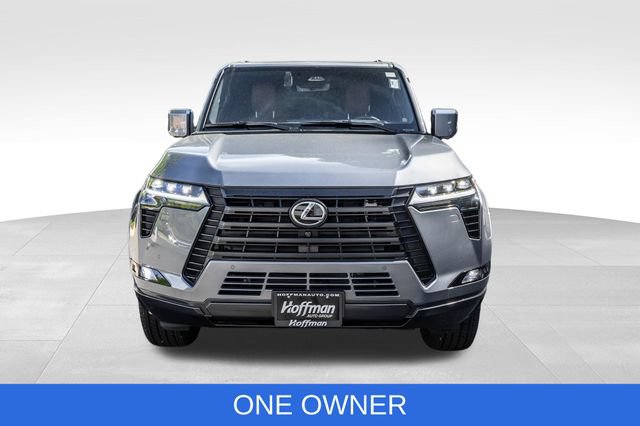 Used 2026 Lexus GX 550 w/ Accessory Package (2T) AWD/4WD image 3