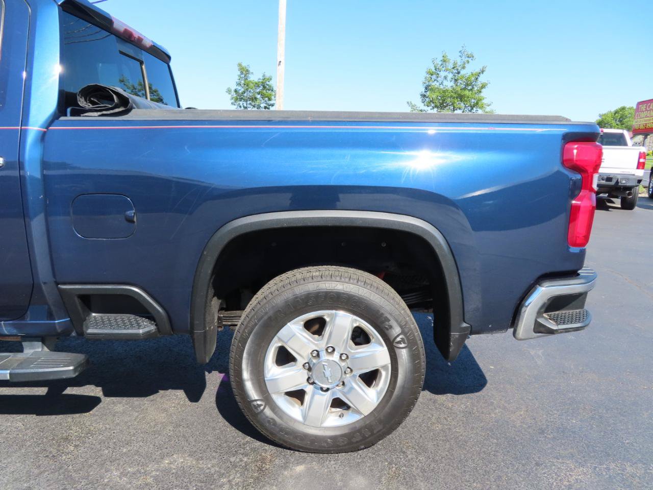 Used 2020 Chevrolet Silverado 2500 LTZ w/ LTZ Plus Package AWD/4WD image 17