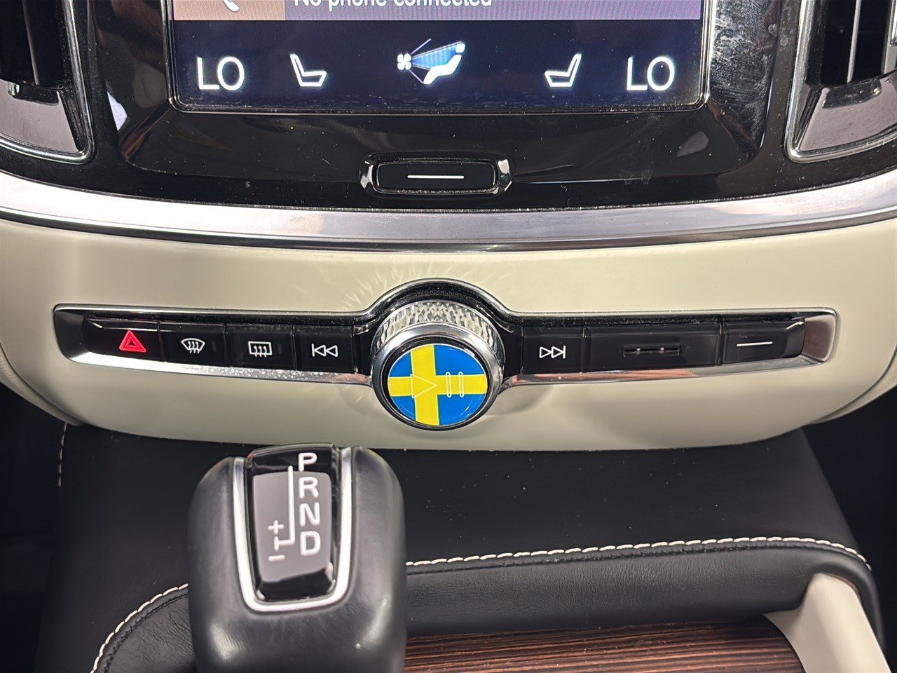 Used 2020 Volvo V60 T5 Cross Country AWD/4WD image 22