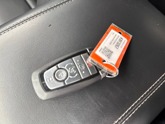 Used 2022 Ford Explorer XLT w/ Equipment Group 202A image 26