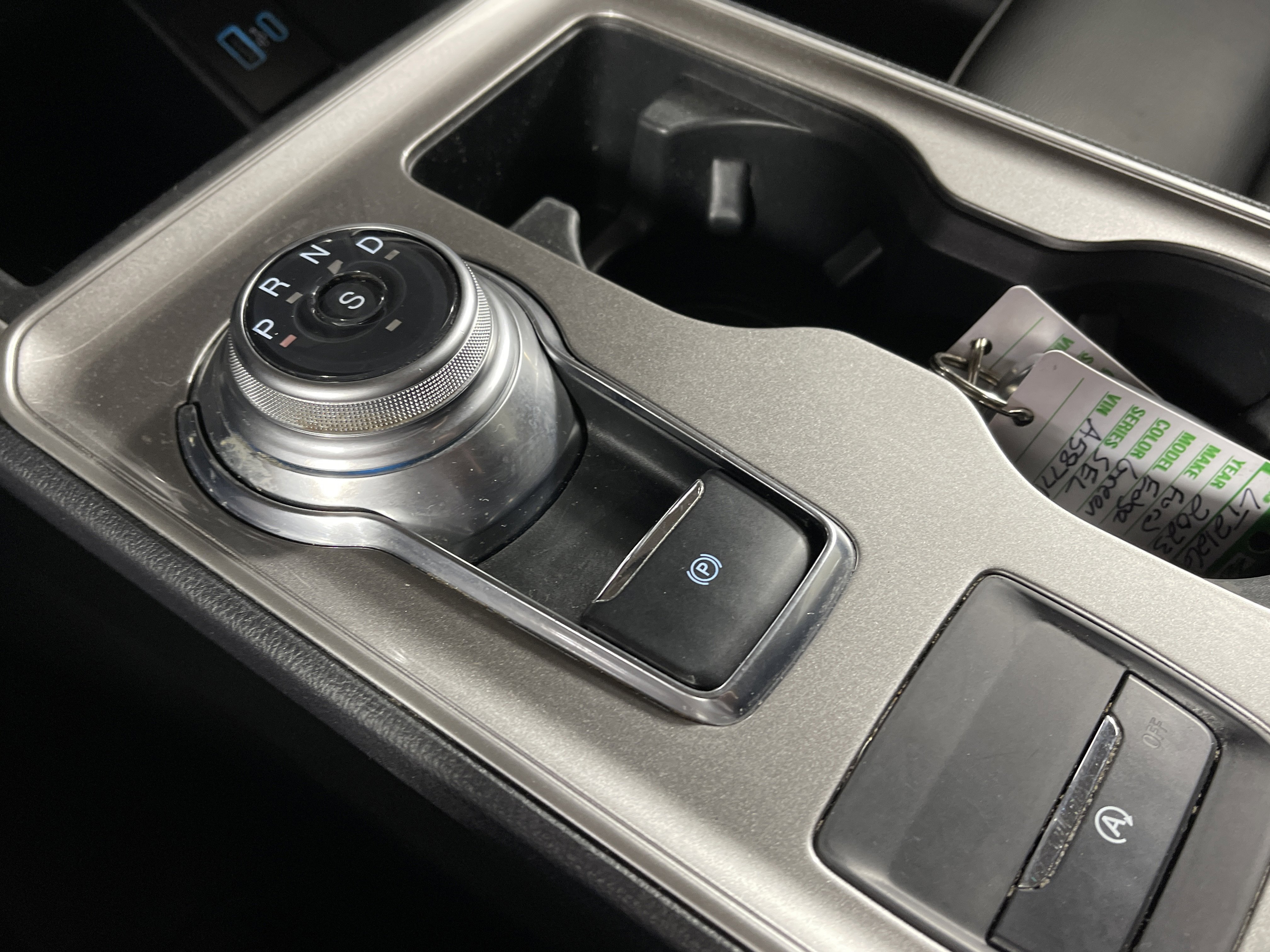 Used 2023 Ford Edge SEL w/ Convenience Package image 25