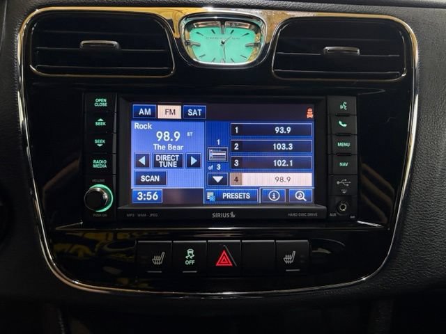 Used 2013 Chrysler 200 Limited FWD image 32