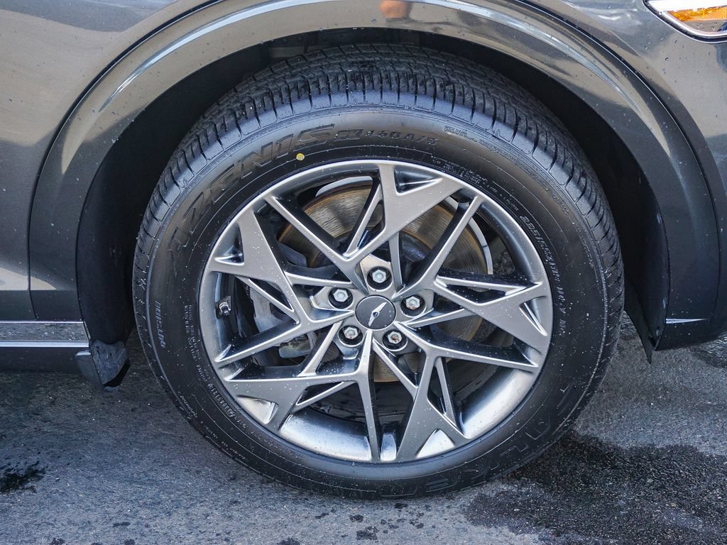 Used 2022 Genesis GV70 2.5T w/ Advanced Package AWD/4WD image 10
