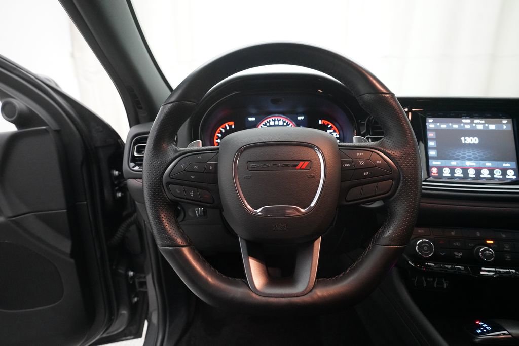 Used 2023 Dodge Durango GT image 4