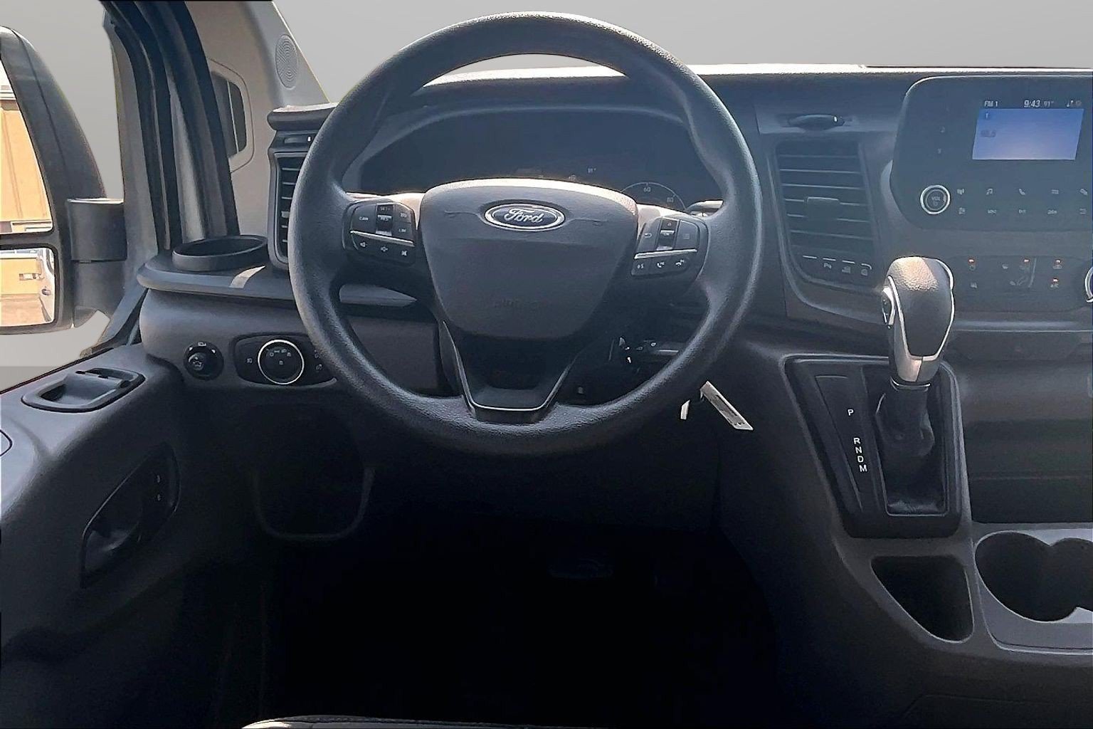 Used 2020 Ford Transit 350 XLT RWD image 5
