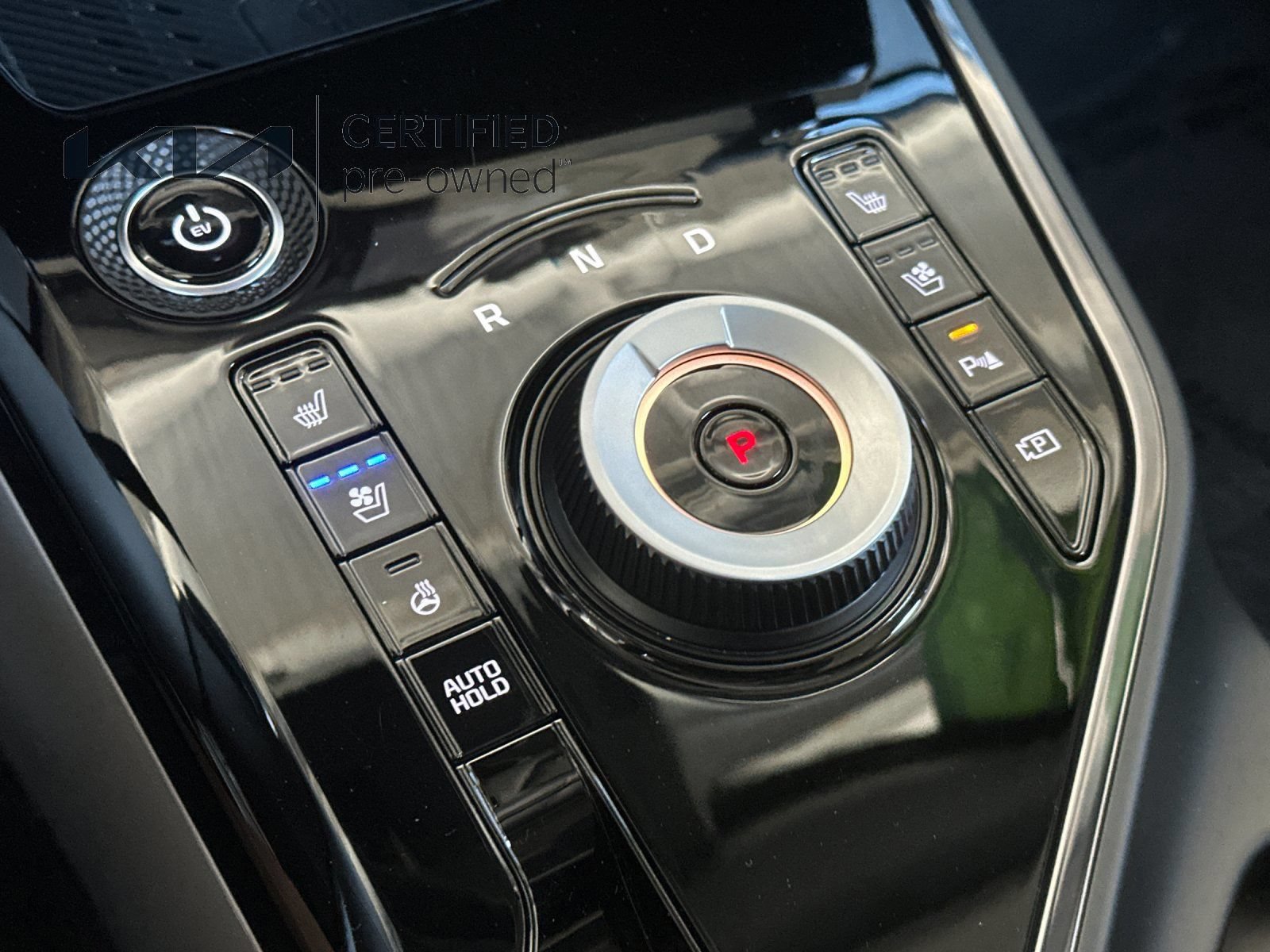 Certified 2024 Kia Niro Wave FWD image 22