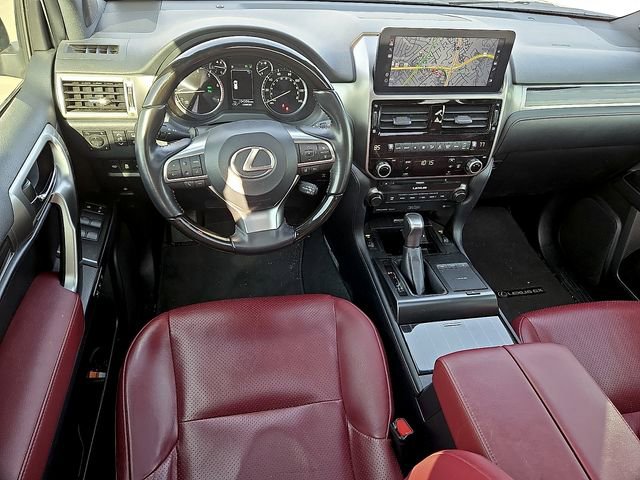 Used 2023 Lexus GX 460 Luxury w/ Accessory Package image 12