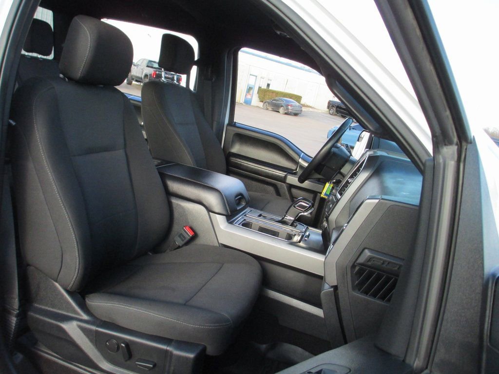 Used 2019 Ford F150 XLT w/ Equipment Group 302A Luxury image 18