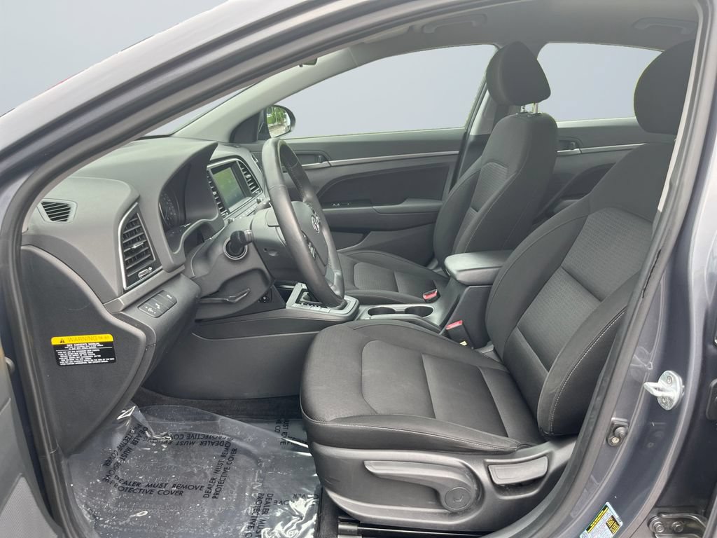 Used 2017 Hyundai Elantra Sedan FWD image 9
