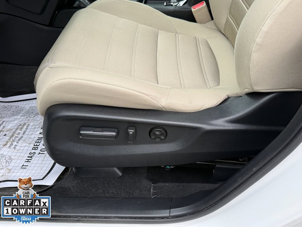 Used 2019 Honda CR-V EX image 15
