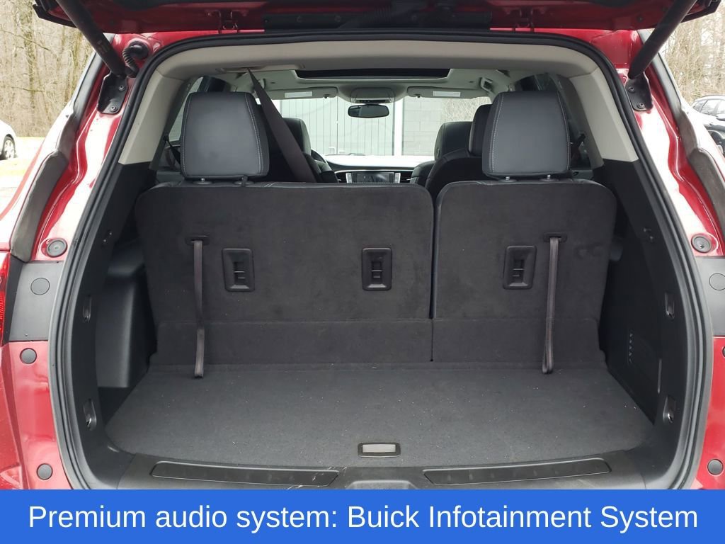 Used 2020 Buick Enclave Essence image 8