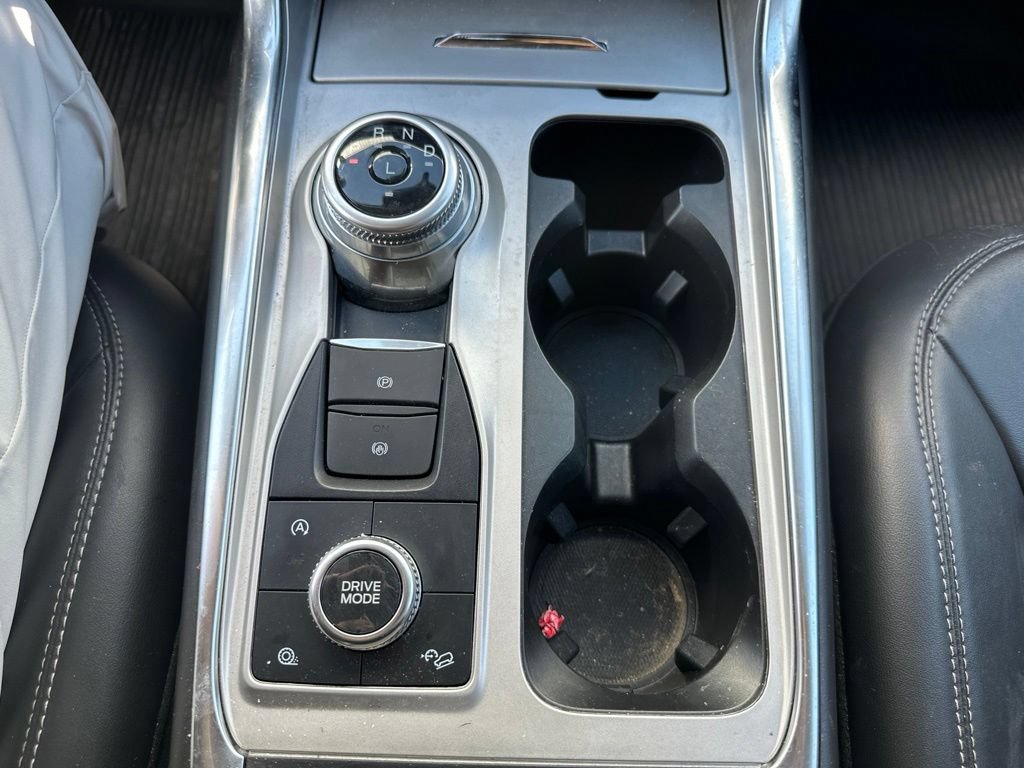 Used 2024 Ford Explorer XLT w/ Equipment Group 202A AWD/4WD image 49