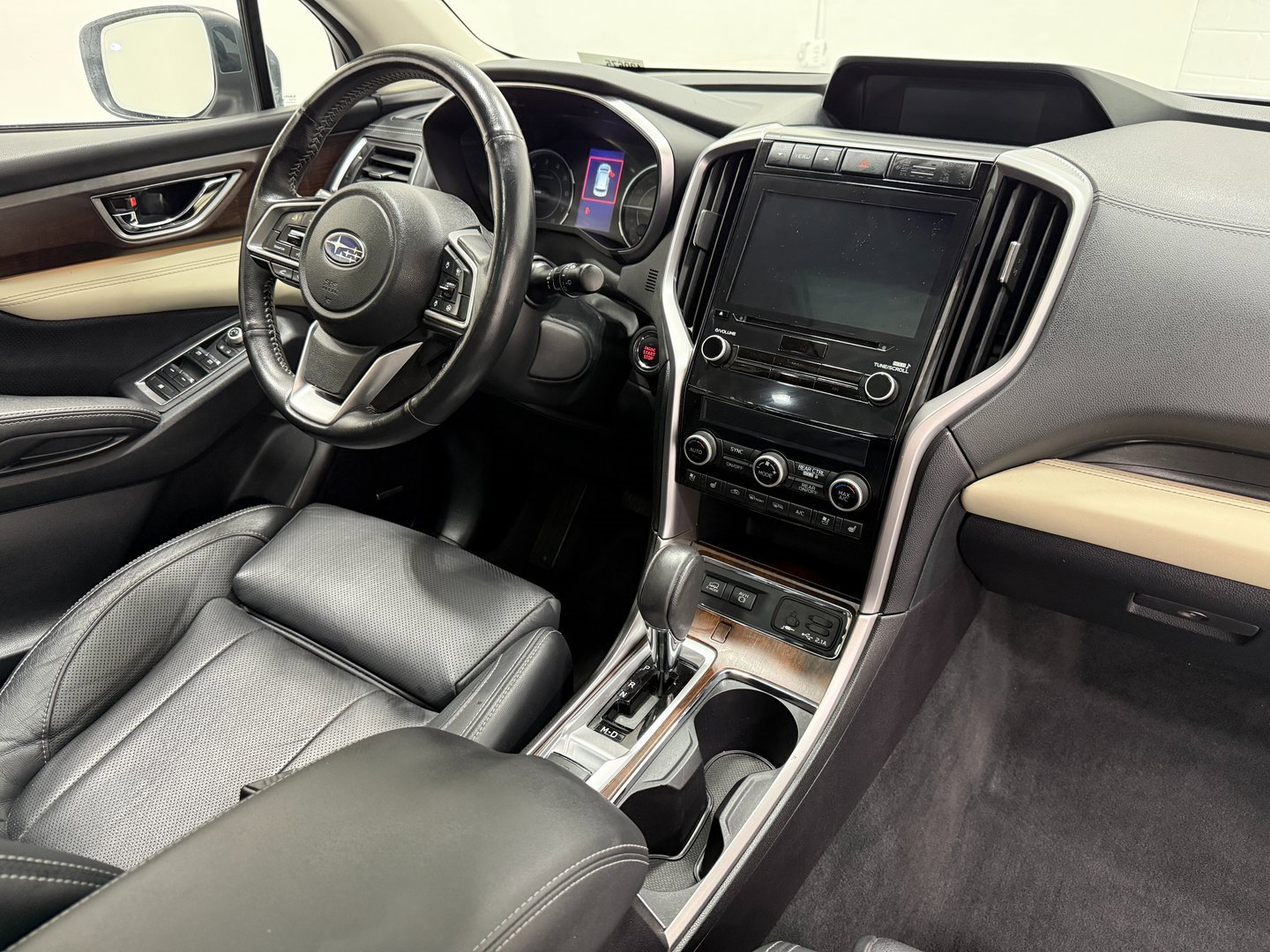 Used 2022 Subaru Ascent Touring w/ Popular Package #2A image 32