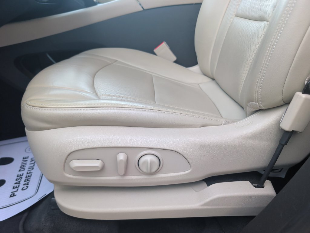 Used 2019 Buick Enclave Essence FWD image 9