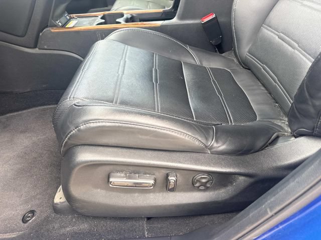 Used 2020 Honda CR-V Touring image 23