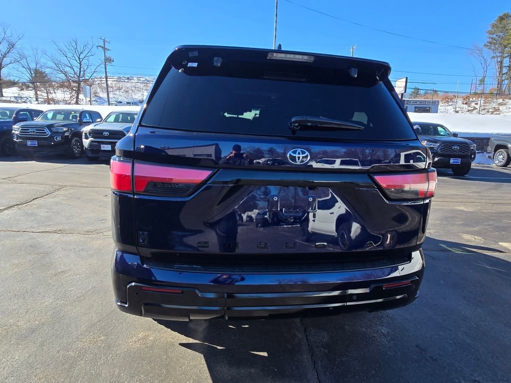 Certified 2023 Toyota Sequoia Platinum image 6