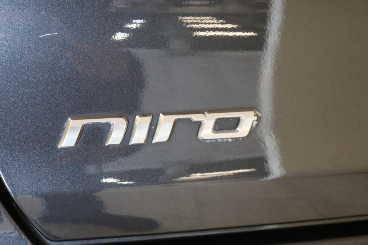 Used 2018 Kia Niro EX Premium image 99